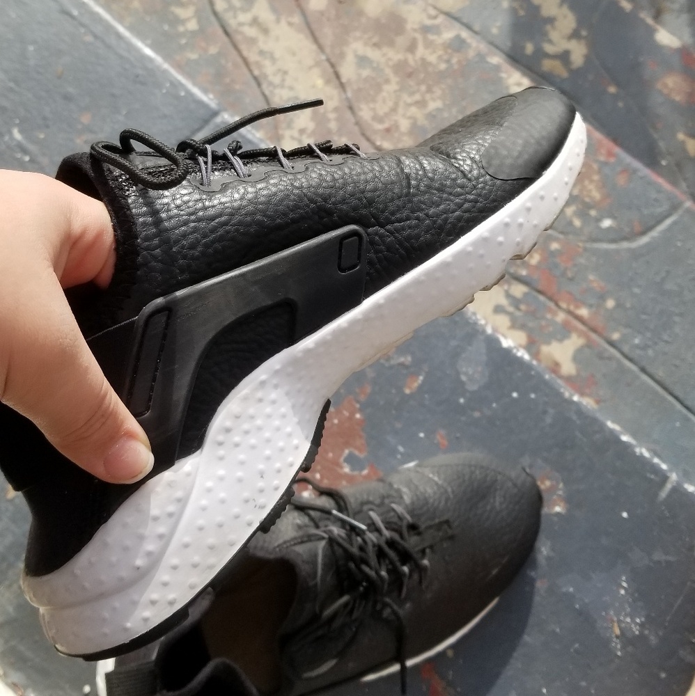 Nike air hurarche ultras